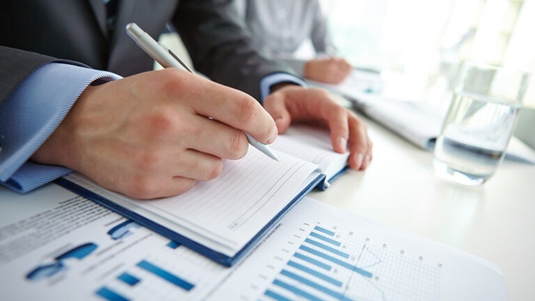 relatorio_comissao_independente_avaliação_rjies