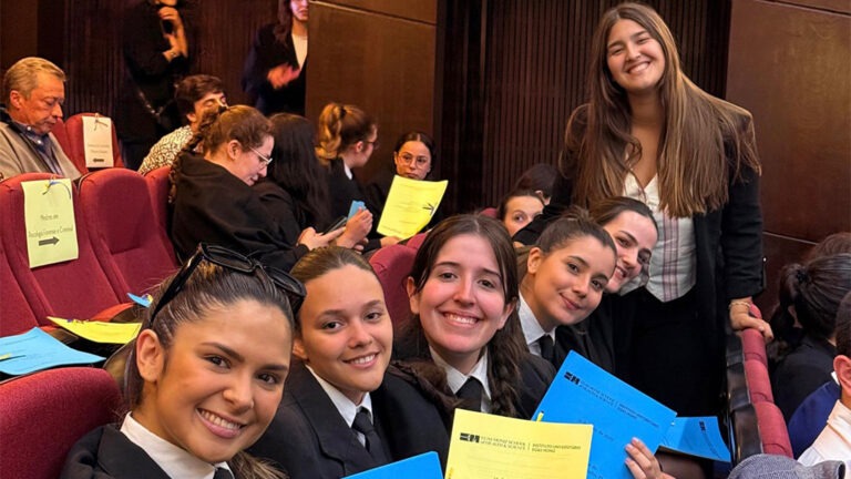 sessao_solene_proclamação_licenciados_mestres_doutores